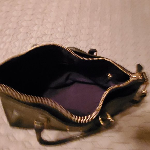 Coach Purse - Picture 3 of 9